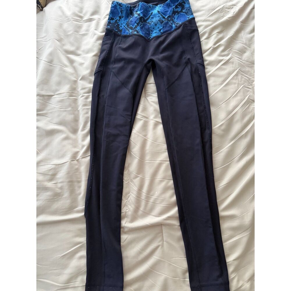 Lululemon All The Right Places size 4 Black legging , Royal & Black snake design